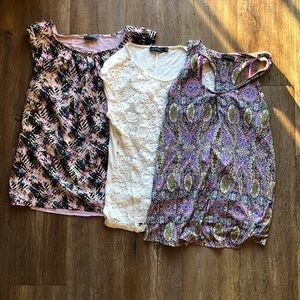 The Limited Shirt Lot. Size small.